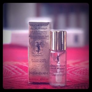 Touche Éclat Blur Primer